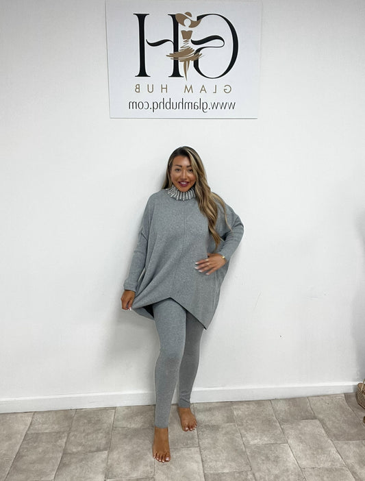 Pearl neck lounge wear (grey)